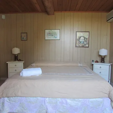 לינה וארוחת בוקר Palazzo A Mare 2*