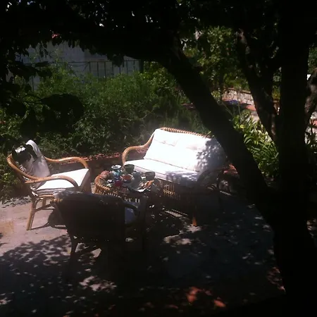Alojamento de Acomodação e Pequeno-almoço Palazzo A Mare Capri