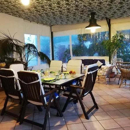 Palazzo A Mare Bed and Breakfast